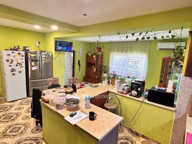 Eladó családi ház, Tiszaföldváron 30 M Ft, 3 szobás