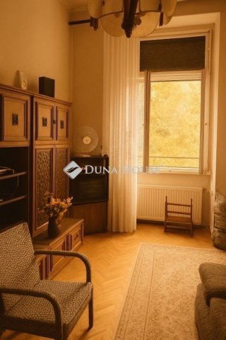 Eladó téglalakás, Debrecenben 78 M Ft, 2 szobás