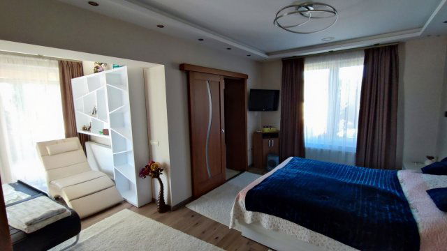 Eladó családi ház, Nyíregyházán 260 M Ft, 5 szobás