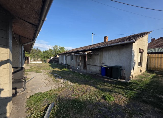 Eladó családi ház, Sajószentpéteren 24.9 M Ft, 2 szobás