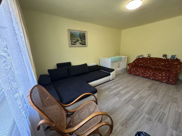 Eladó családi ház, Szőlősgyörökön 49 M Ft, 2 szobás