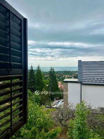 Eladó nyaraló, Csopakon 58 M Ft, 1+2 szobás