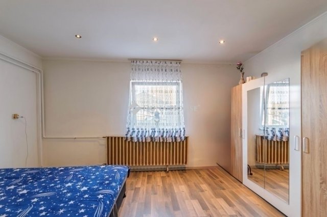 Eladó ikerház, Gyálon 65 M Ft, 4 szobás / költözzbe.hu