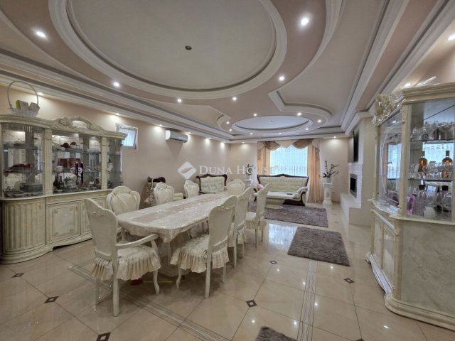 Eladó téglalakás, Abonyban 32 M Ft, 3 szobás