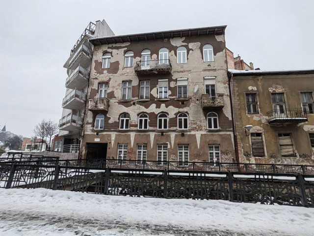 Eladó téglalakás, Miskolcon 80 M Ft, 5+2 szobás