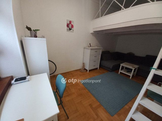 Eladó téglalakás, Budapesten, XIII. kerületben 45 M Ft, 1 szobás