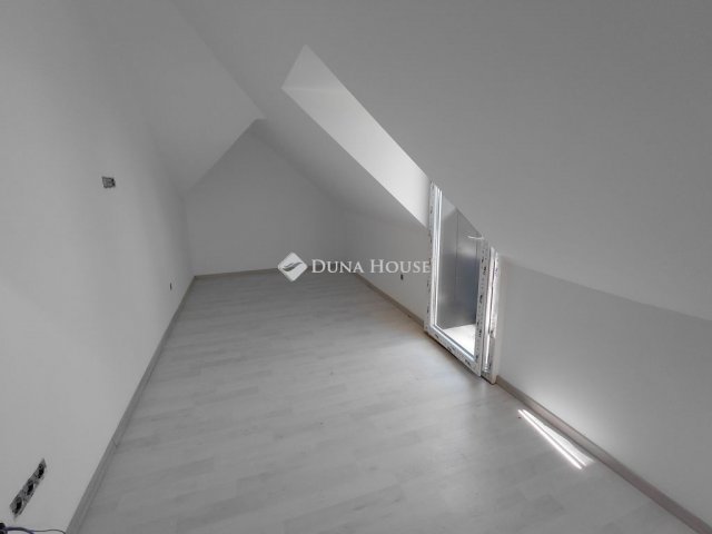 Eladó sorház, Gödöllőn 99.8 M Ft, 3 szobás