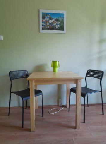 Kiadó panellakás, albérlet, Pécsett, Rókus utcában, 2 szobás