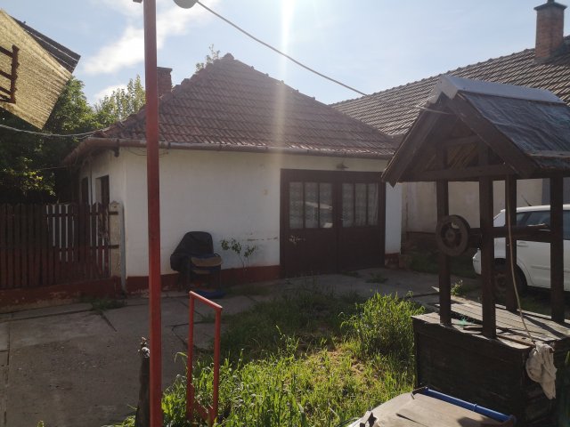 Eladó családi ház, Békéscsabán 27.9 M Ft, 2 szobás