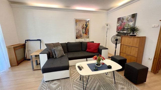 Kiadó téglalakás, albérlet, Debrecenben 380 E Ft / hó, 3 szobás