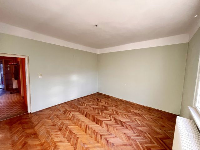 Eladó családi ház, Kaposváron, Erdősor utcában 43.9 M Ft