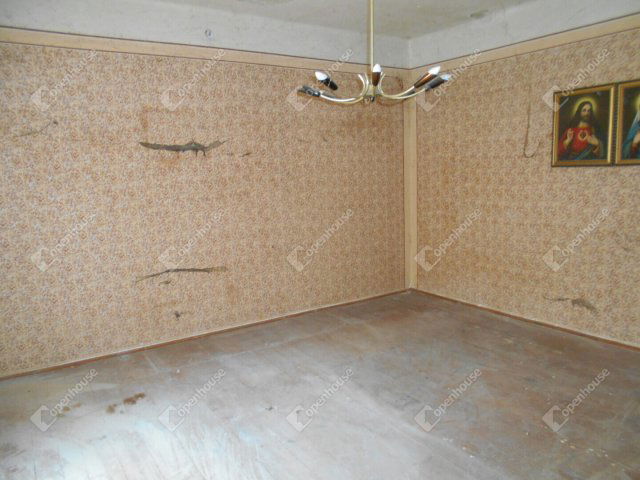 Eladó családi ház, Hegyhátszentjakabon 28 M Ft, 2 szobás