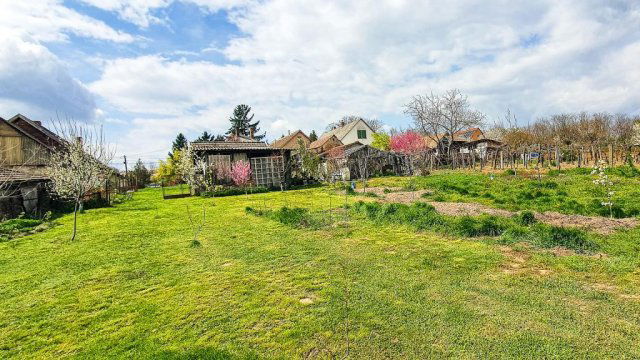 Eladó családi ház, Karádon 44.7 M Ft, 3 szobás