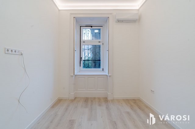 Eladó téglalakás, Hódmezővásárhelyen 31.99 M Ft, 4 szobás