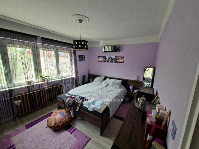 Eladó családi ház, Fóton 150 M Ft, 3+3 szobás