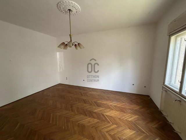 Eladó családi ház, Budapesten, IV. kerületben 129.991 M Ft