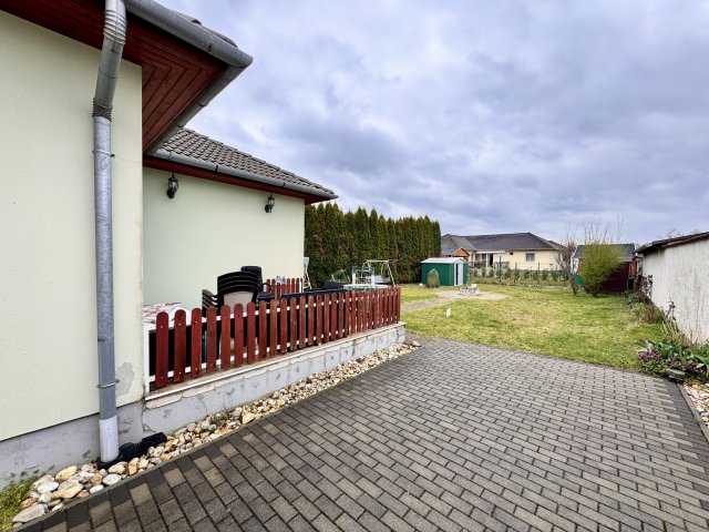 Eladó családi ház, Győrött 105 M Ft, 4 szobás