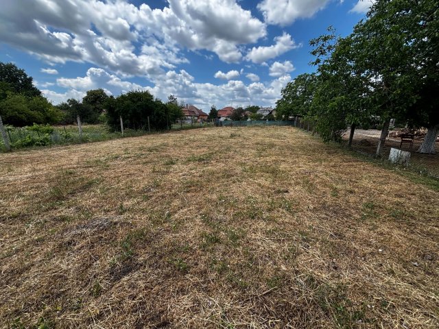 Eladó telek, Pilisen 7.9 M Ft / költözzbe.hu