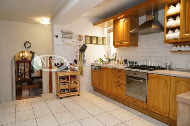 Eladó családi ház, Veszprémben 149 M Ft / költözzbe.hu