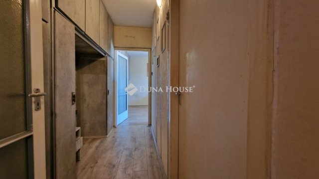 Eladó panellakás, Budapesten, IV. kerületben 62 M Ft, 2+1 szobás