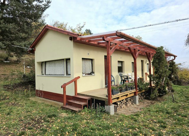 Eladó nyaraló, Sátoraljaújhelyen 29.9 M Ft, 2 szobás