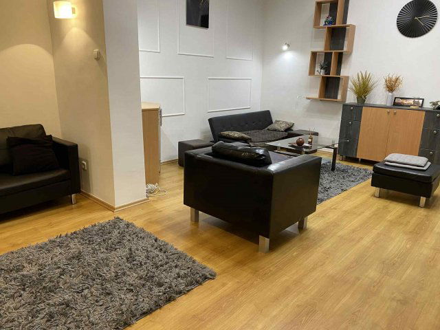 Kiadó téglalakás, albérlet, VI. kerületben, Vasvári Pál utcában