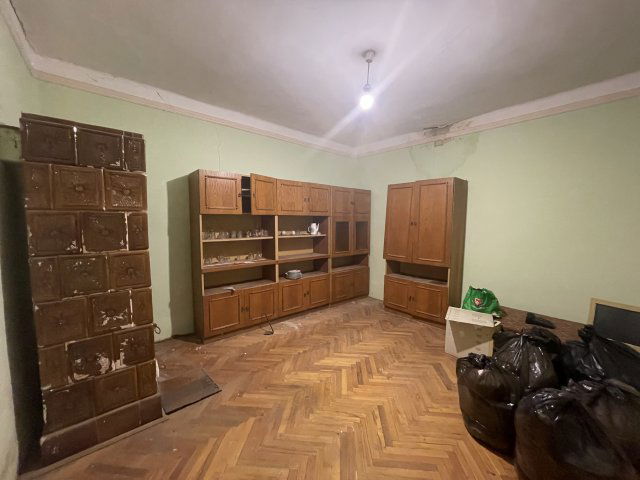 Eladó családi ház, Tiszaeszláron 4.5 M Ft, 2 szobás