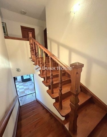Eladó családi ház, Kakucson 199 M Ft, 5 szobás