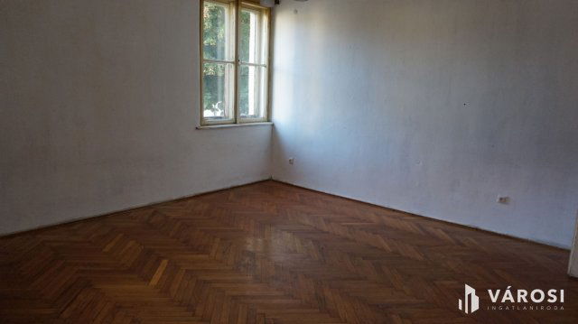 Eladó téglalakás, Hódmezővásárhelyen 30 M Ft, 2 szobás