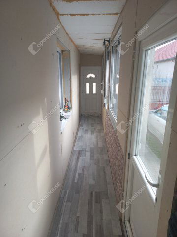 Eladó családi ház, Szászváron 9.8 M Ft, 2 szobás