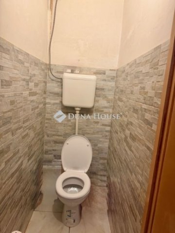 Eladó családi ház, Érden 84.9 M Ft, 4 szobás