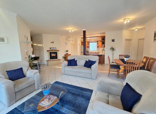 Eladó családi ház, Debrecenben 155.9 M Ft, 3 szobás