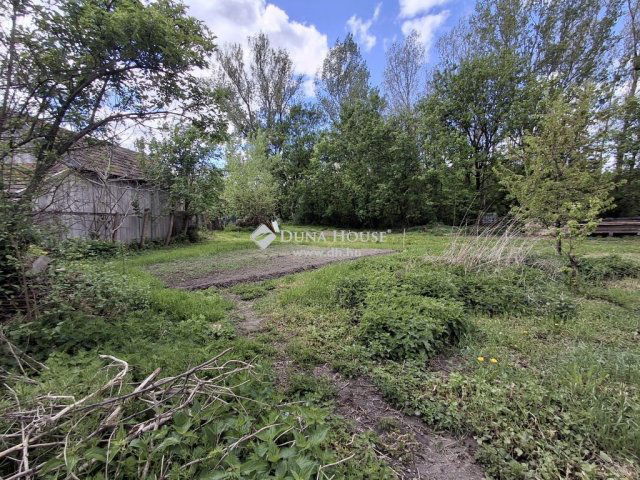 Eladó családi ház, Veszprémvarsányon 5.49 M Ft, 3 szobás