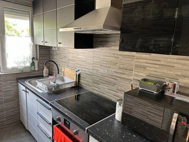 Eladó családi ház, Dunavarsányban 46 M Ft, 2 szobás