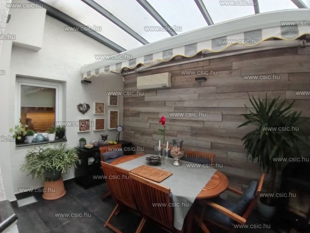 Eladó családi ház, Budapesten, XVI. kerületben 269.9 M Ft