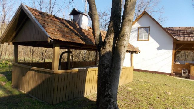 Eladó hotel, Kecskeméten 87 M Ft, 6 szobás / költözzbe.hu