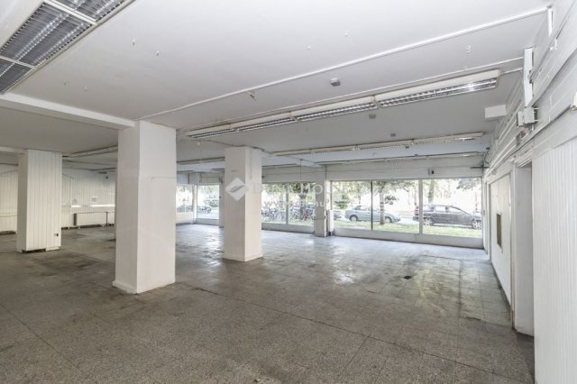 Kiadó üzlethelyiség, Szombathelyen 569 E Ft / hó