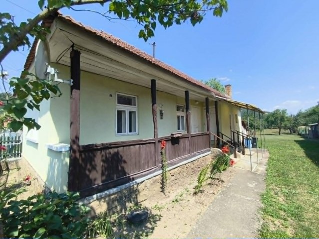 Eladó családi ház, Perkupán 9.9 M Ft, 2 szobás