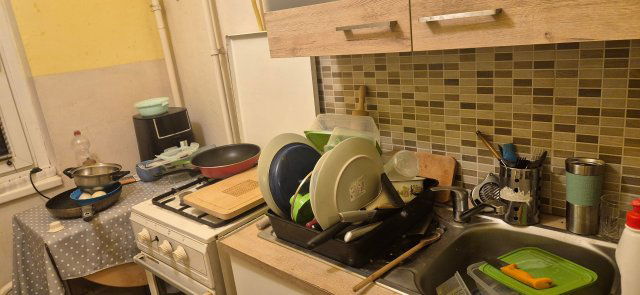 Eladó panellakás, Debrecenben 46 M Ft, 1+1 szobás