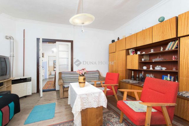 Eladó családi ház, Bősárkányon 27.99 M Ft, 4 szobás