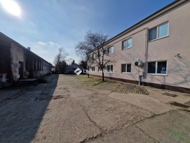 Eladó ipari ingatlan, Baján, Kenderes utcában 29.9 M Ft