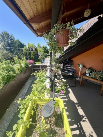 Eladó családi ház, Siófokon 124.9 M Ft, 9 szobás