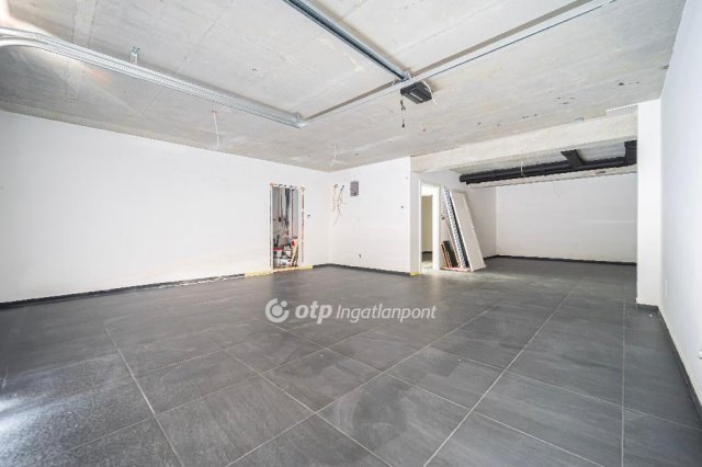 Eladó ikerház, Budapesten, II. kerületben 299.9 M Ft, 4 szobás