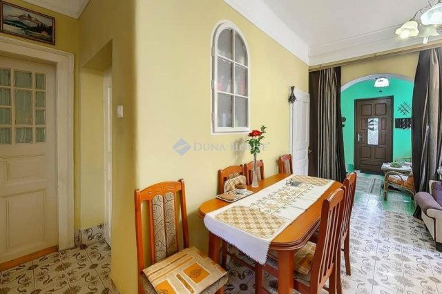 Eladó családi ház, Porrogszentkirályon 50 M Ft, 5 szobás