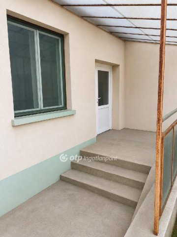 Eladó családi ház, Szilsárkányon 25.99 M Ft, 3 szobás