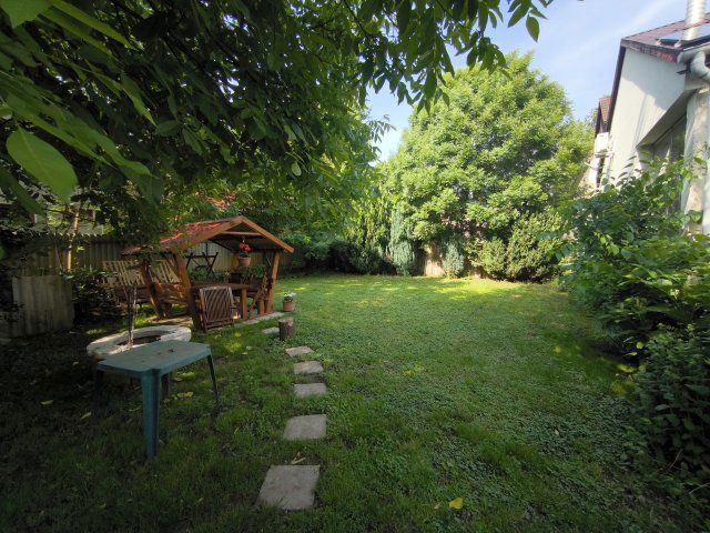 Eladó ikerház, Nyíregyházán 74.9 M Ft, 4 szobás