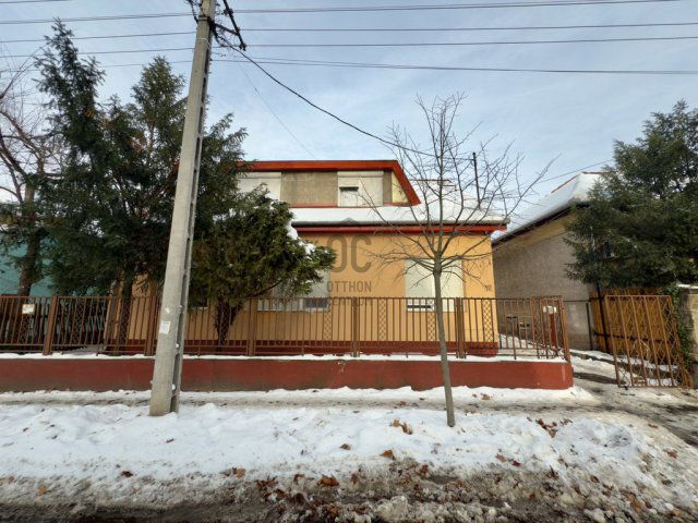 Eladó családi ház, Budapesten, XV. kerületben 149 M Ft