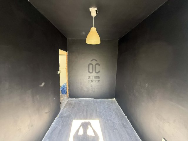 Eladó panellakás, Siófokon 46.99 M Ft, 2 szobás