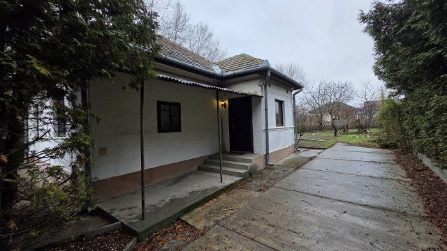 Eladó családi ház, Tökölön 63.99 M Ft, 2 szobás