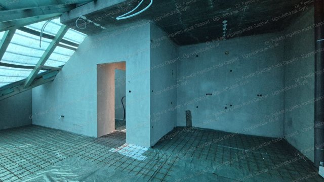 Eladó téglalakás, Győrött 45.99 M Ft, 1 szobás